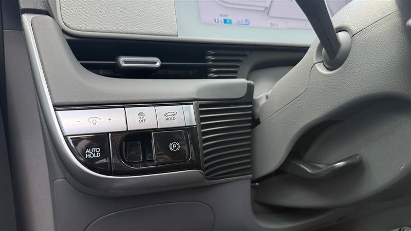 Used 2024 Hyundai Ioniq 5 SEL RWD image 37