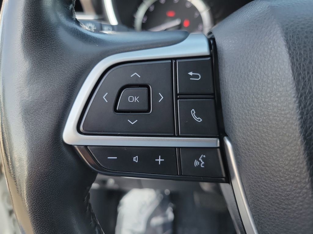 Used 2022 Toyota Highlander Limited image 6
