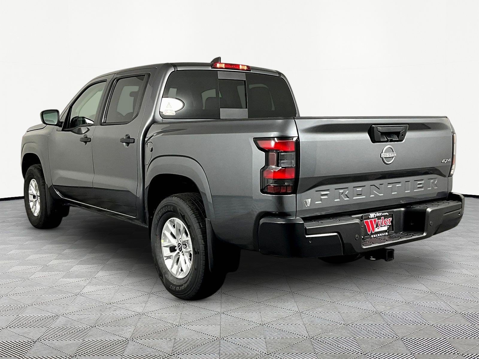 New 2026 Nissan Frontier S w/ S Utility Package AWD/4WD image 4