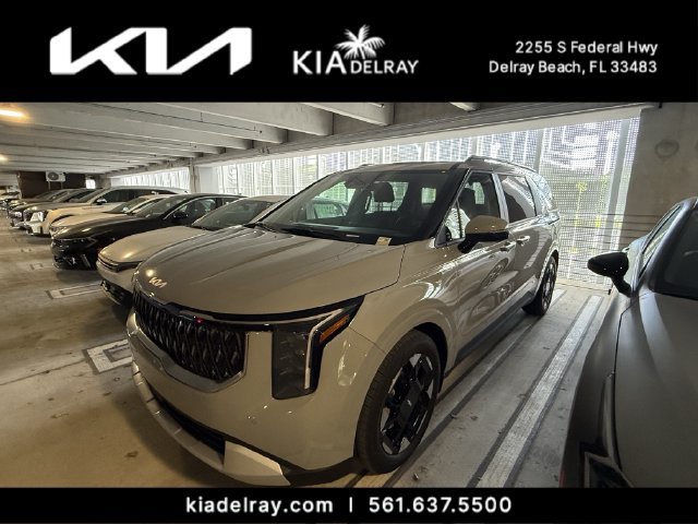 Used 2026 Kia Carnival EX FWD image 4