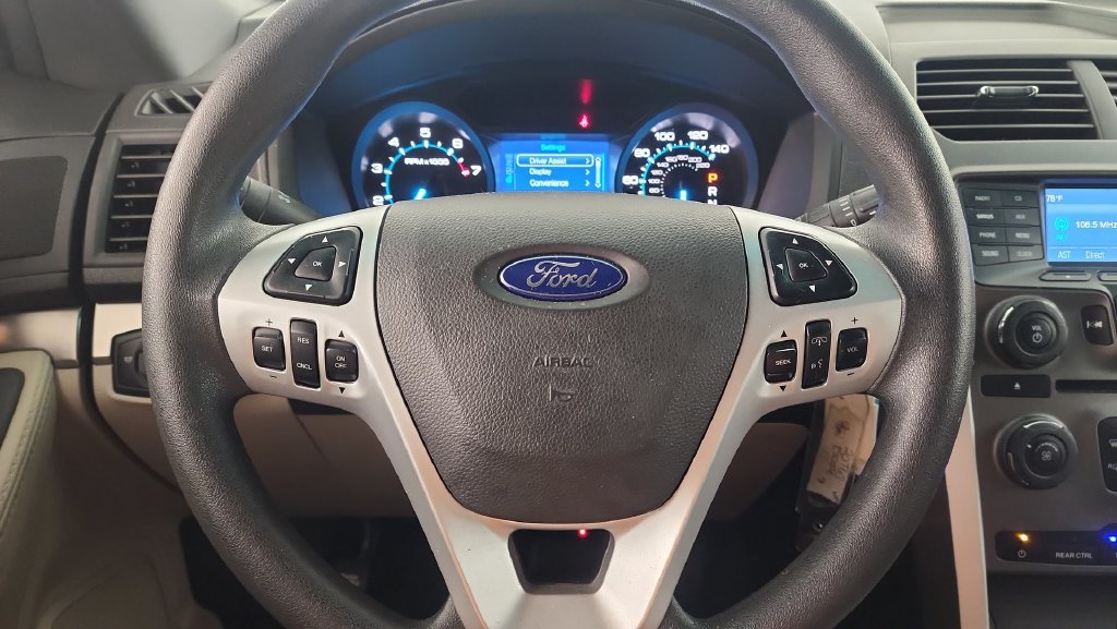 Used 2015 Ford Explorer FWD image 12