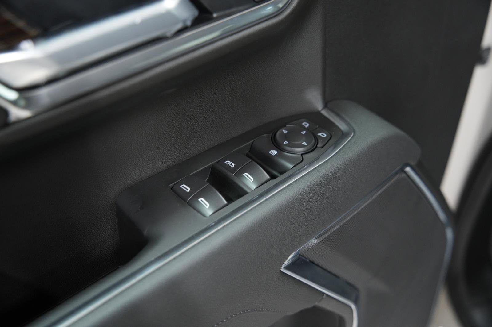 New 2026 GMC Sierra 1500 SLE image 23