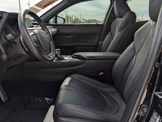 Used 2022 Lexus UX 250h F Sport w/ F Sport Premium Package image 28