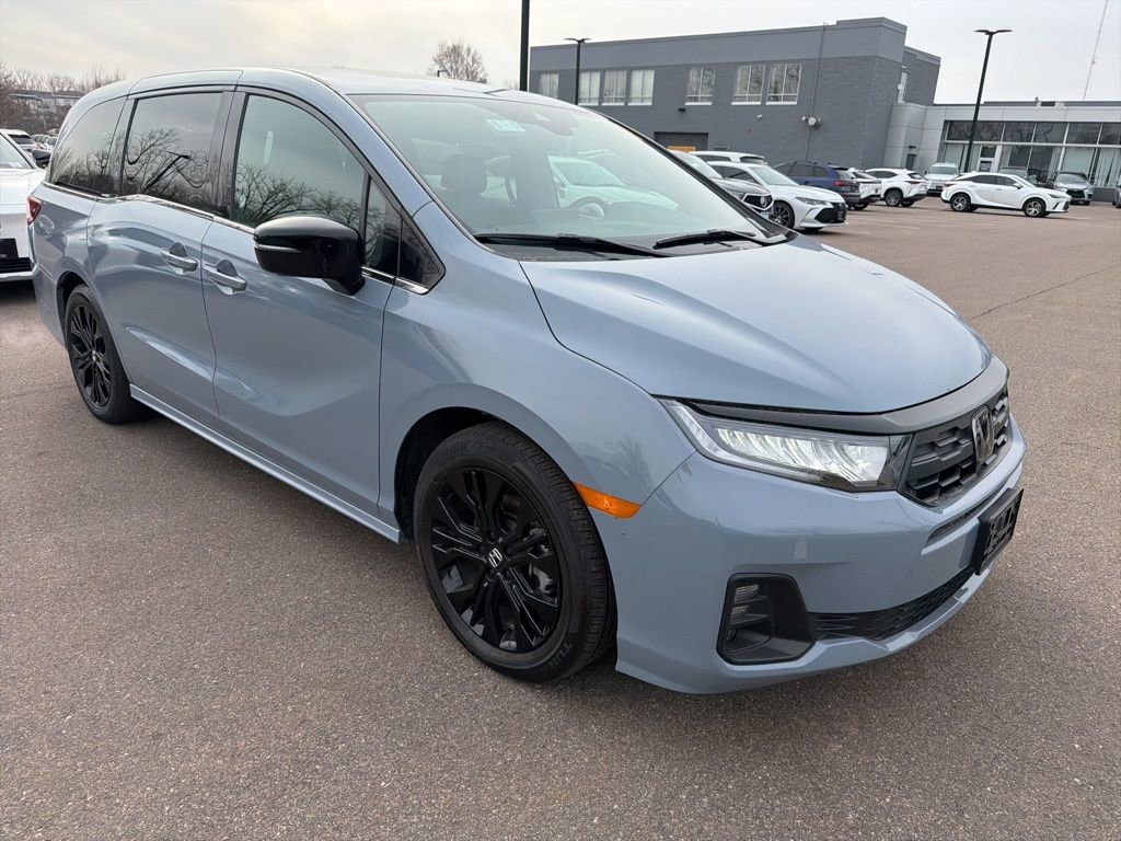 Used 2025 Honda Odyssey Sport-L image 8