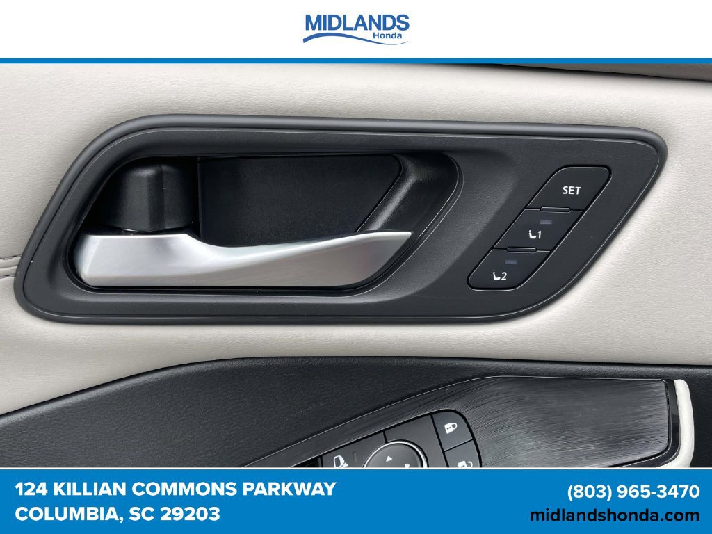 Used 2023 Nissan Rogue SL w/ SL Premium Package AWD/4WD image 20
