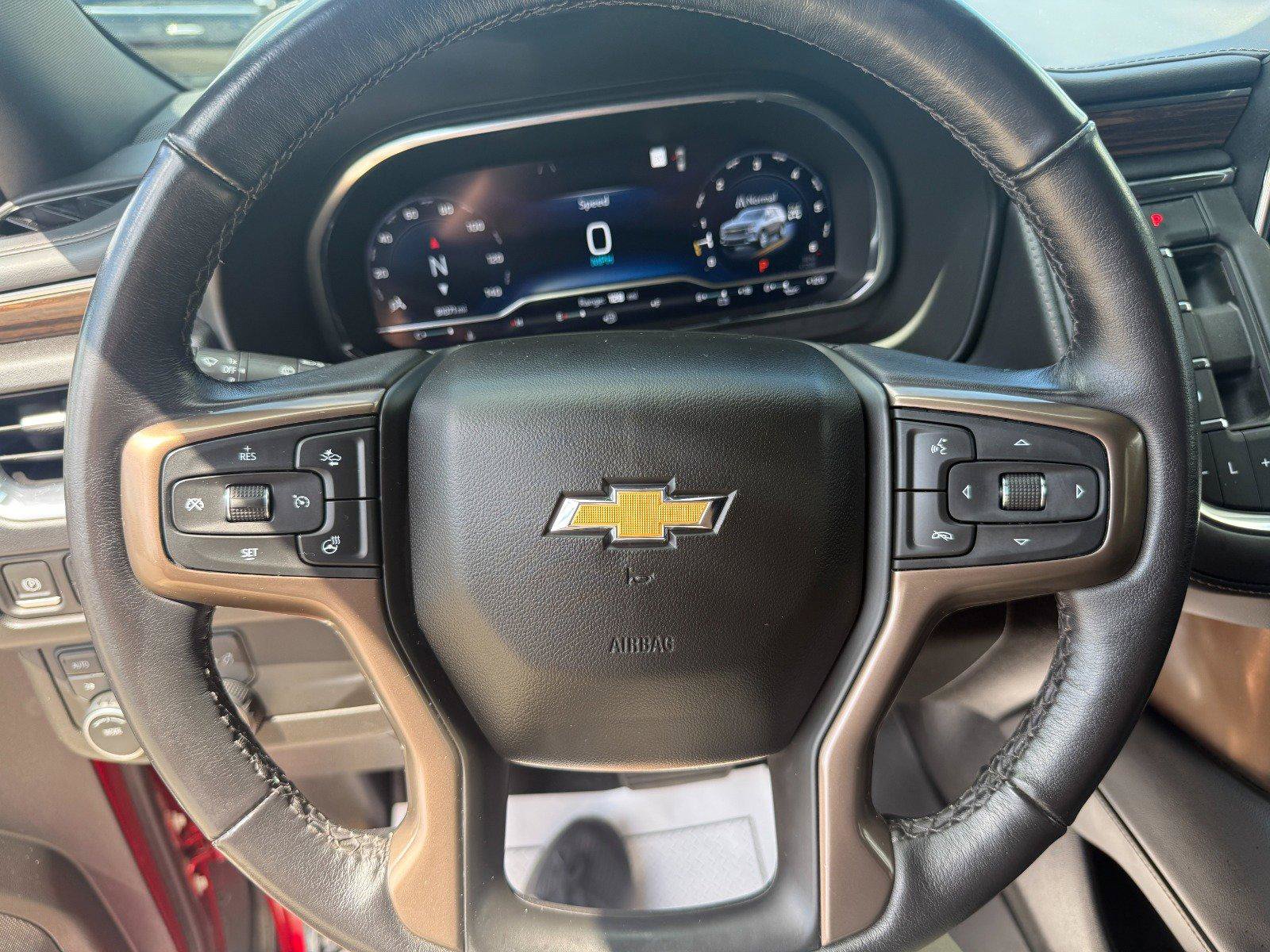 Used 2022 Chevrolet Suburban High Country AWD/4WD image 14