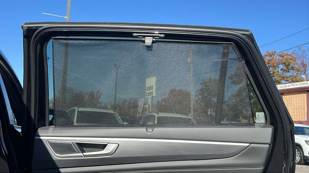 New 2026 Volkswagen Atlas Cross Sport SE image 13