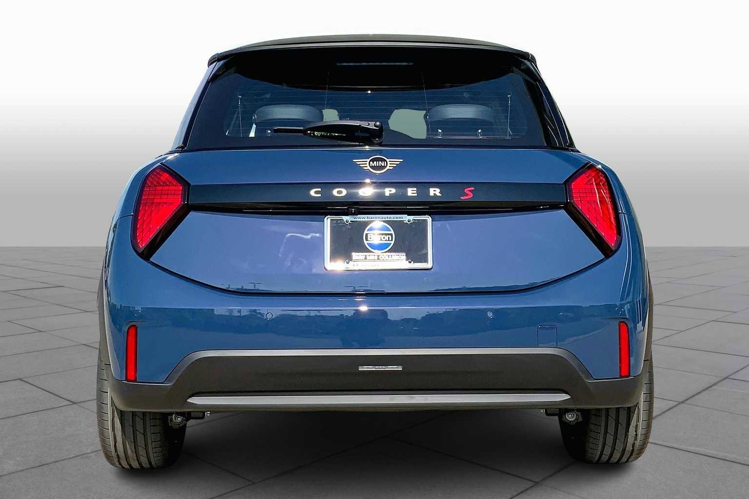New 2026 MINI Cooper S image 4