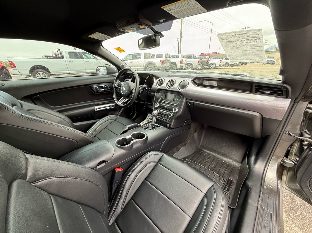 Used 2017 Ford Mustang GT RWD image 22