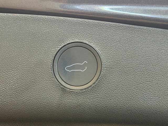 Used 2023 Tesla Model 3 Standard Range RWD image 38