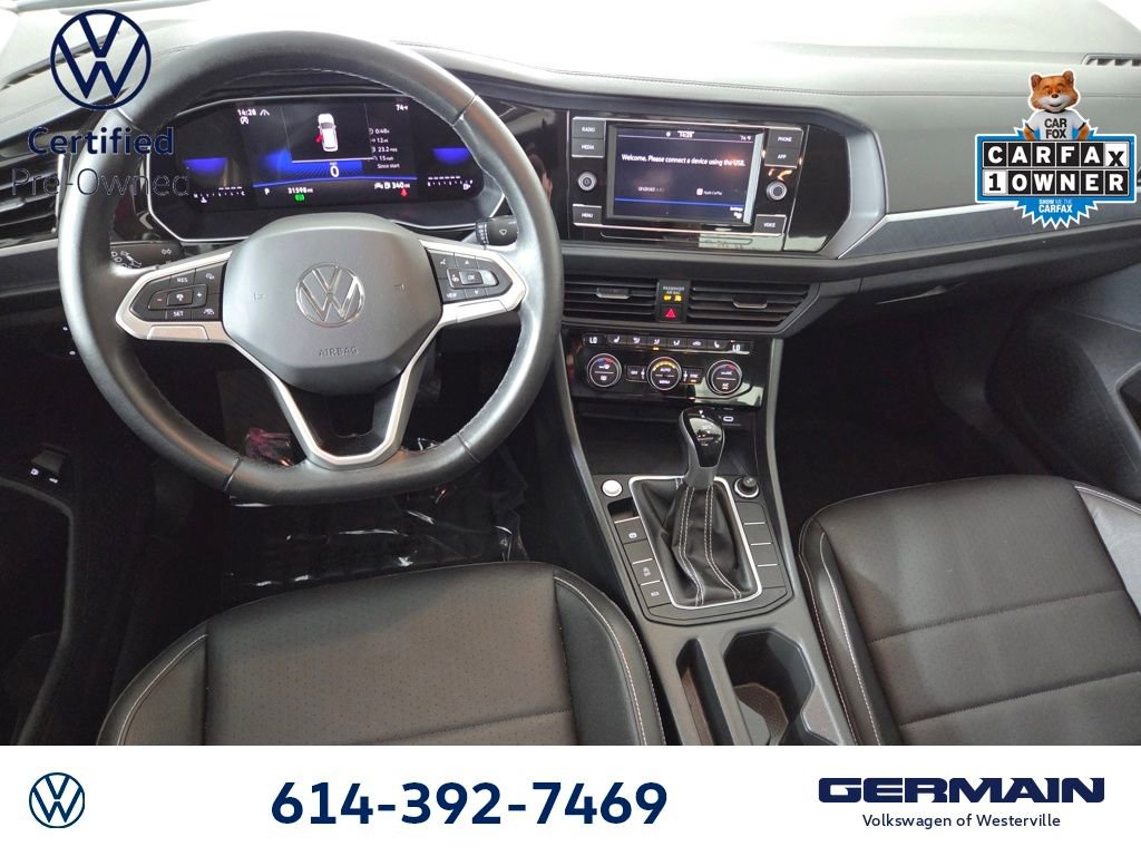 Used 2024 Volkswagen Jetta SE w/ Panoramic Sunroof Package FWD image 13
