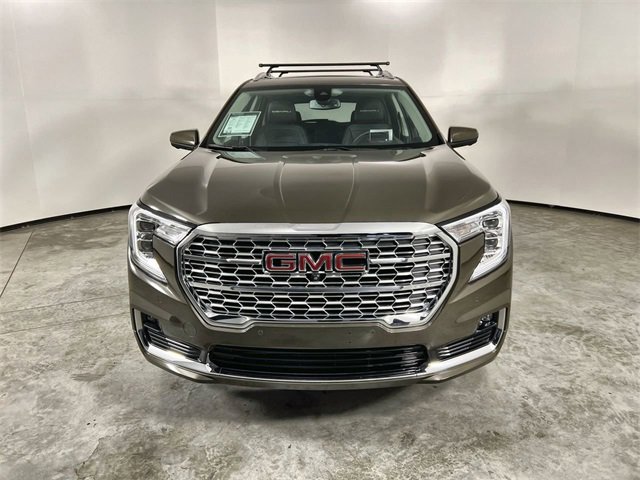 Certified 2024 GMC Terrain Denali w/ Denali Premium Package image 3