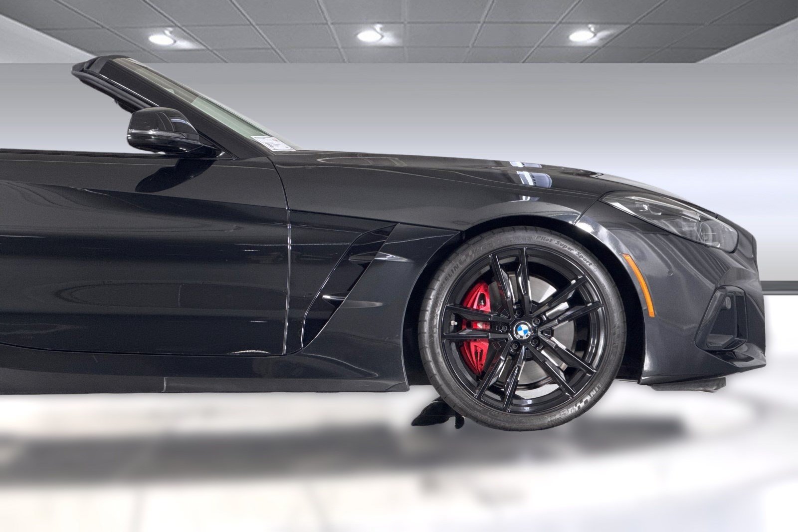 Used 2025 BMW Z4 M40i w/ Premium Package RWD image 33