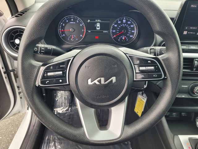 Used 2023 Kia Forte LXS image 18