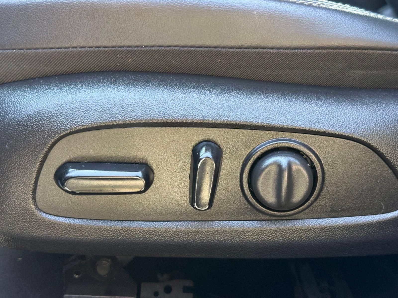 Used 2017 Buick LaCrosse Essence w/ Sights and Sounds Package FWD image 21