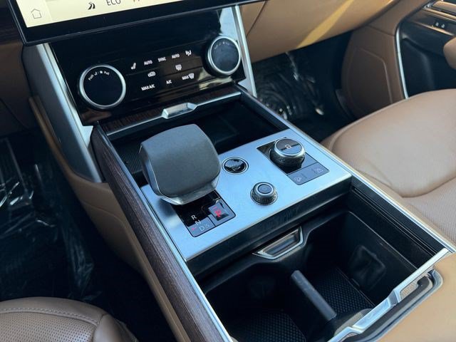 Used 2023 Land Rover Range Rover SE AWD/4WD image 24