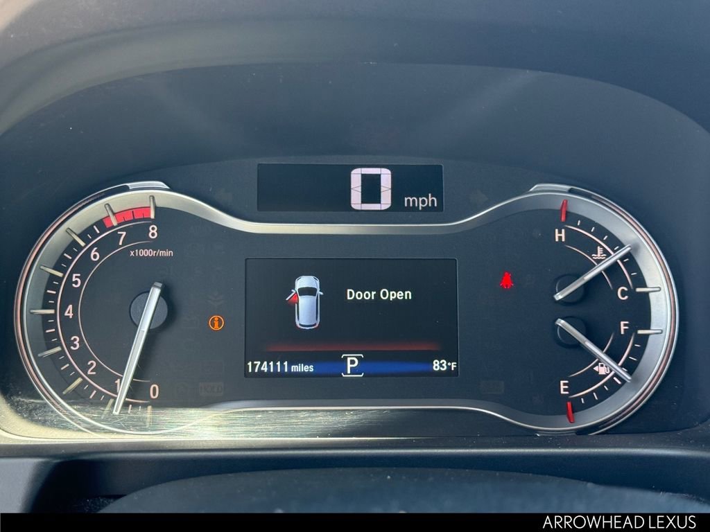 Used 2016 Honda Pilot Touring image 17