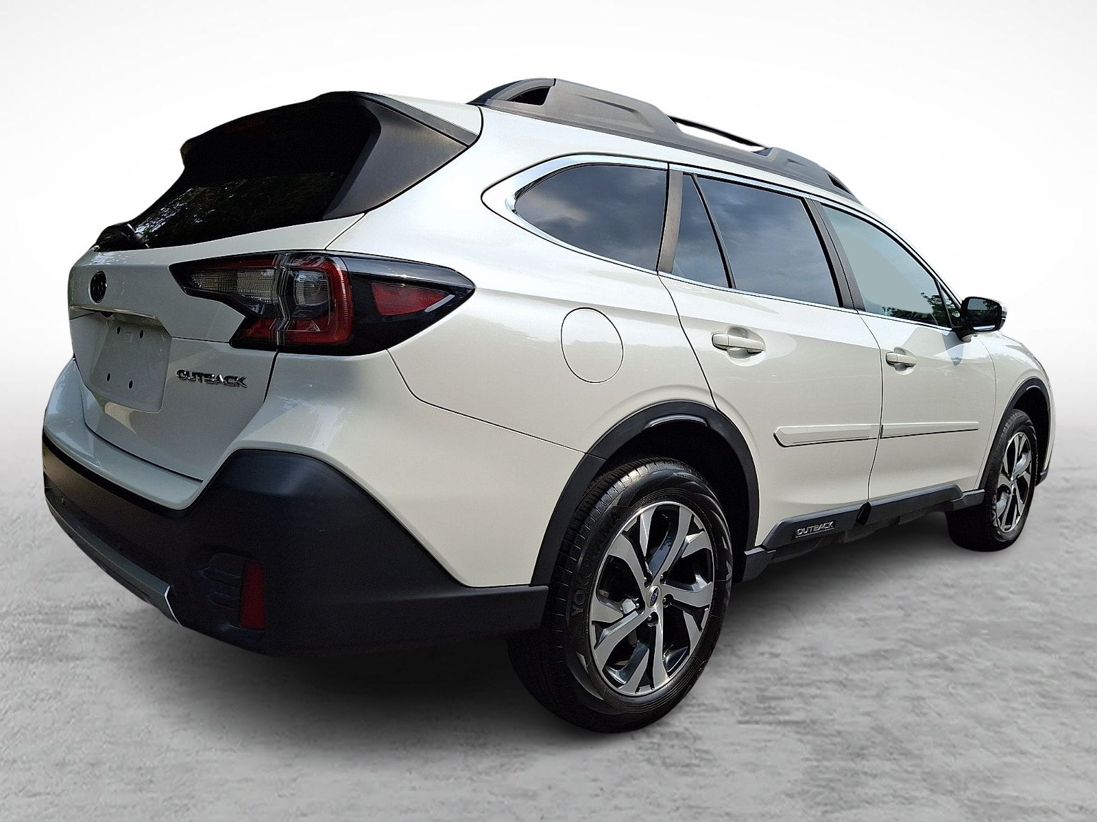 Used 2022 Subaru Outback Limited AWD/4WD image 6