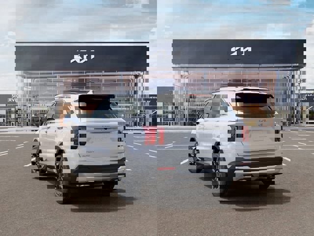 New 2026 Kia Sorento S FWD image 4