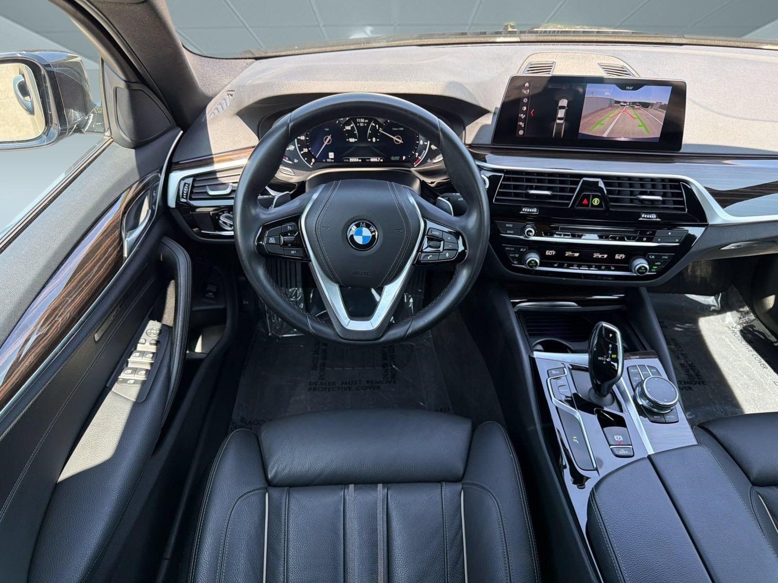Used 2019 BMW 530i w/ Convenience Package RWD image 29