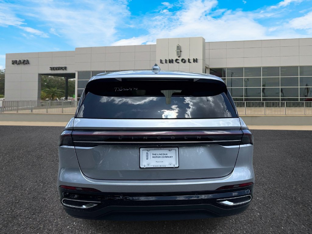 New 2026 Lincoln Nautilus Premier AWD/4WD image 4