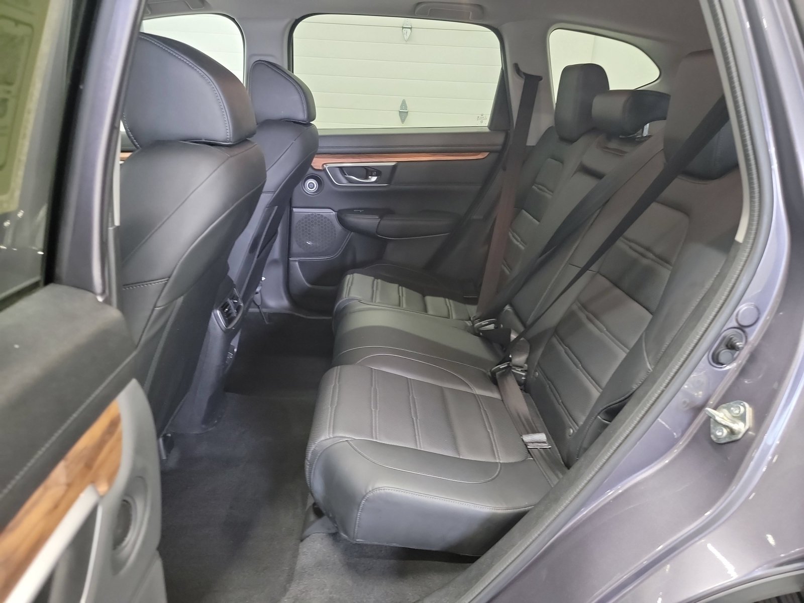 Used 2020 Honda CR-V Touring image 28