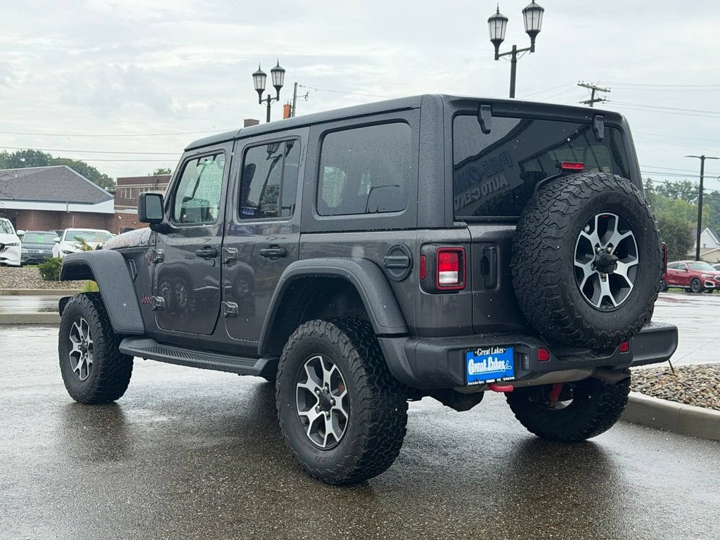 Used 2021 Jeep Wrangler Unlimited Rubicon w/ Cold Weather Group AWD/4WD image 3