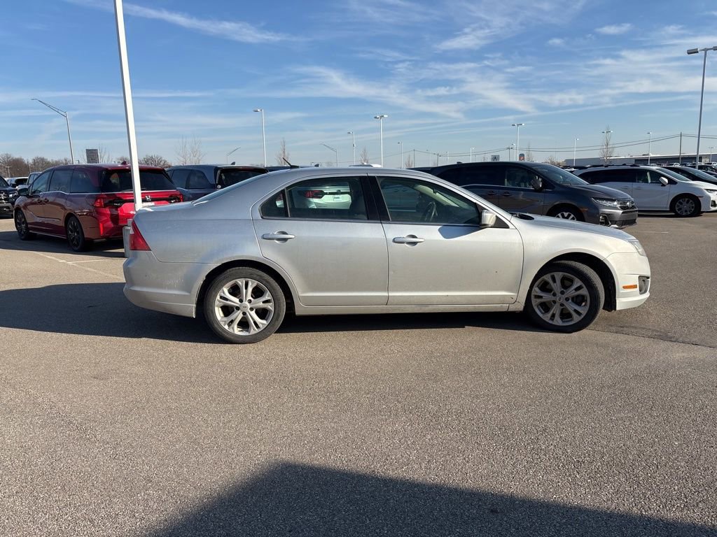 Used 2012 Ford Fusion SE image 9
