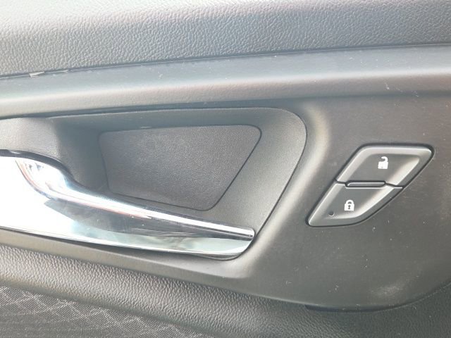 Used 2023 Chevrolet Malibu LT FWD image 19