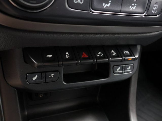 Used 2019 Chevrolet Colorado Z71 w/ Z71 Midnight Edition AWD/4WD image 30