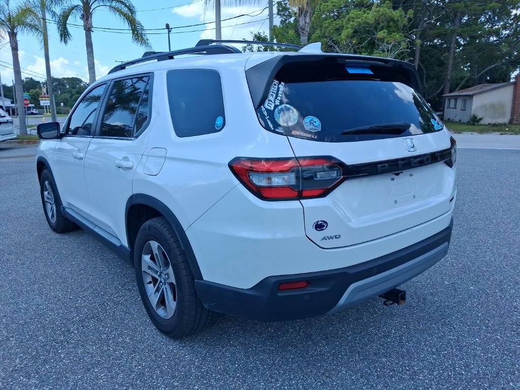 Used 2023 Honda Pilot EX-L image 7