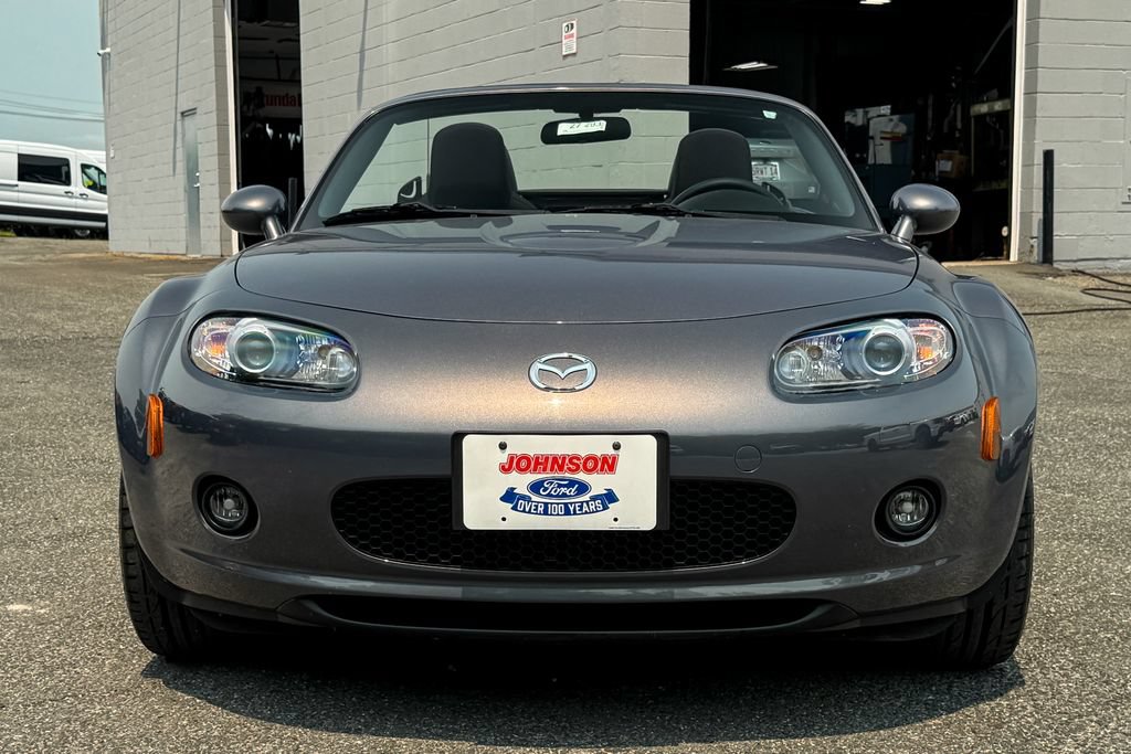 Used 2006 MAZDA MX-5 Miata Sport w/ Suspension Pkg RWD image 8
