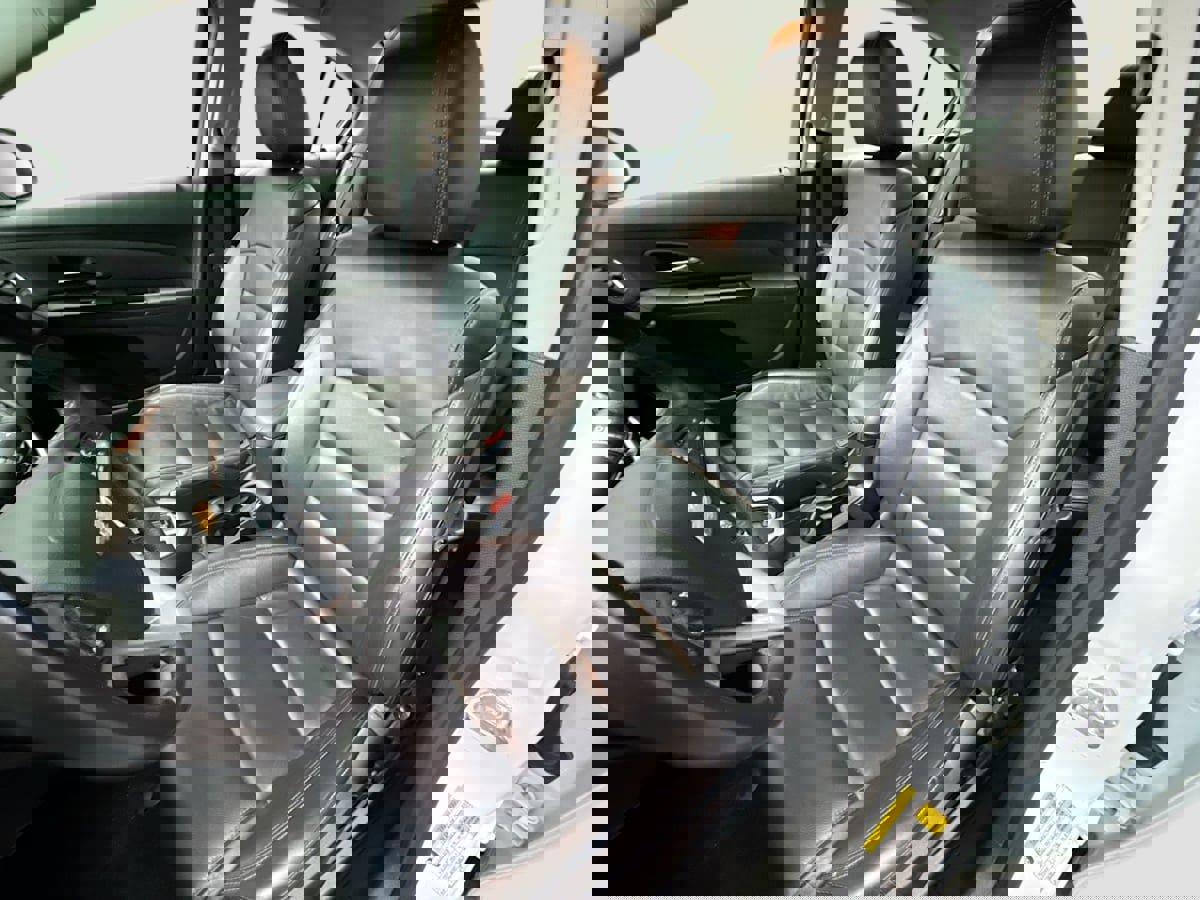 Used 2013 Chevrolet Cruze LT image 18