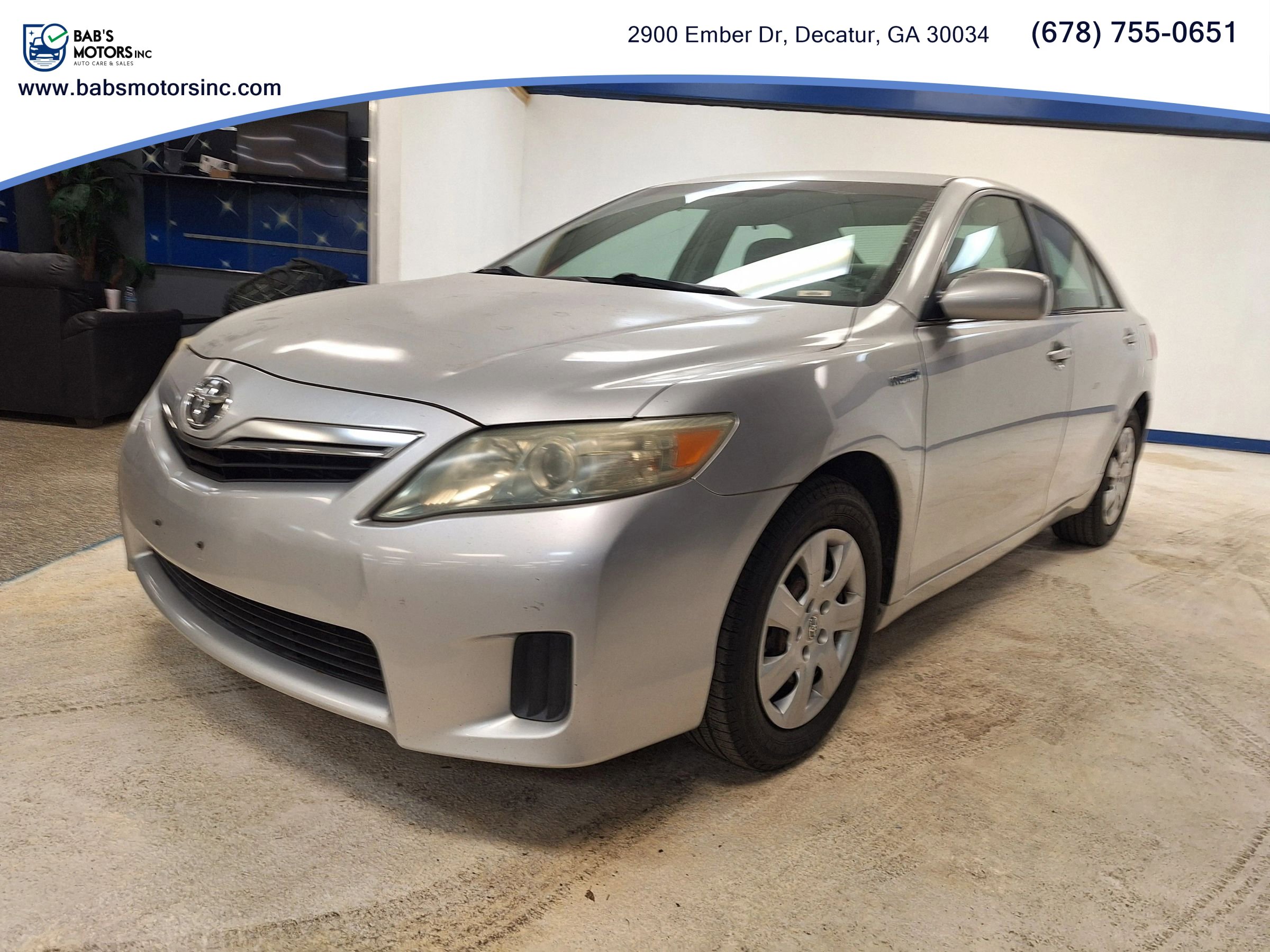 Used 2011 Toyota Camry Hybrid image 2