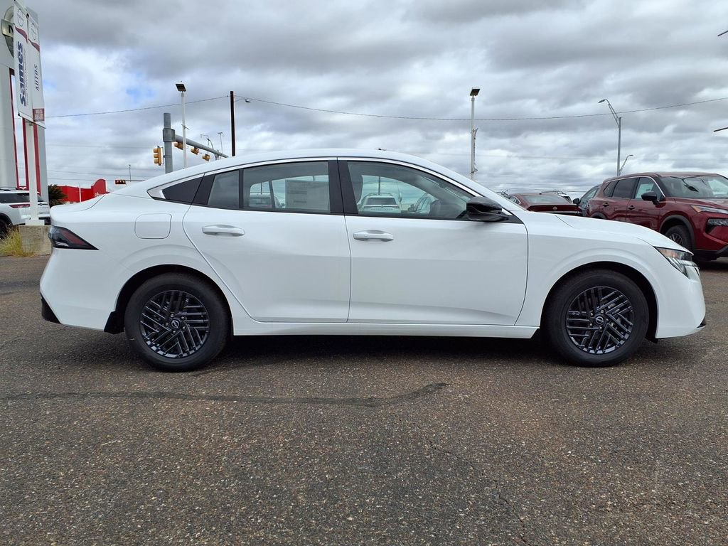 New 2026 Nissan Sentra SV w/ SV Convenience Package FWD image 8