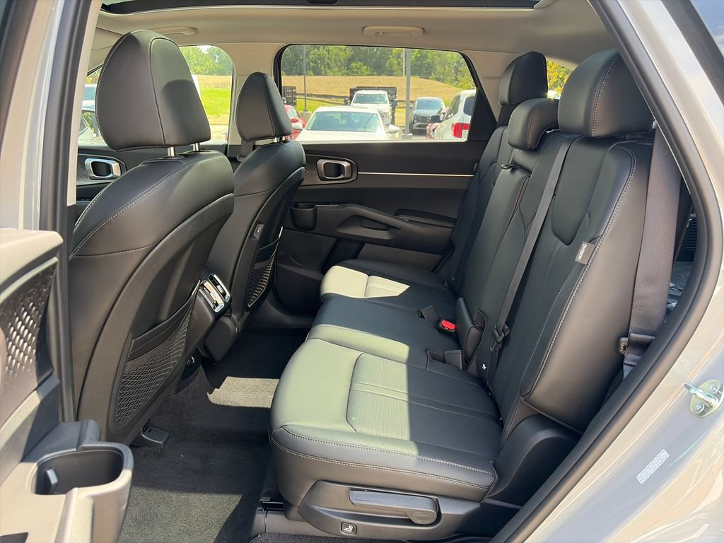 New 2026 Kia Sorento S FWD image 23