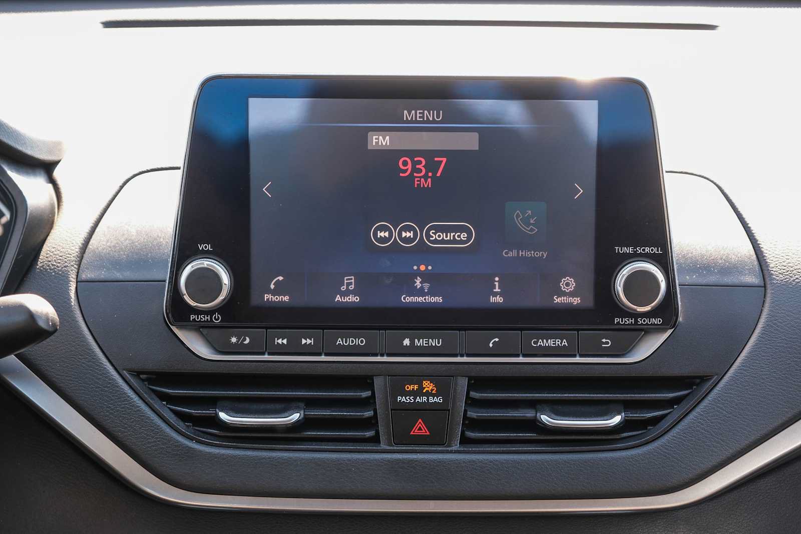 Used 2021 Nissan Altima 2.5 SV FWD image 16