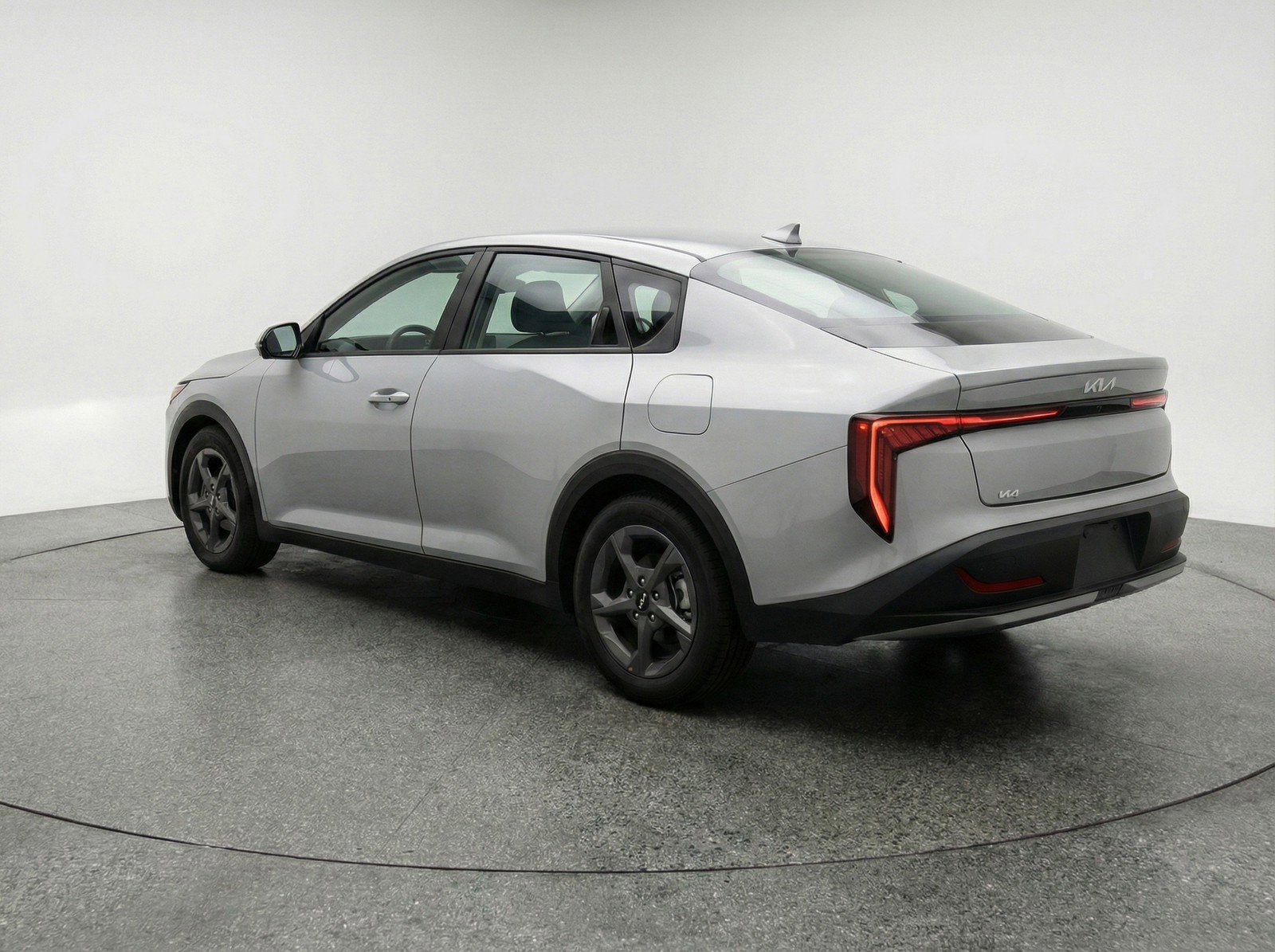 Used 2025 Kia K4 LXS image 6