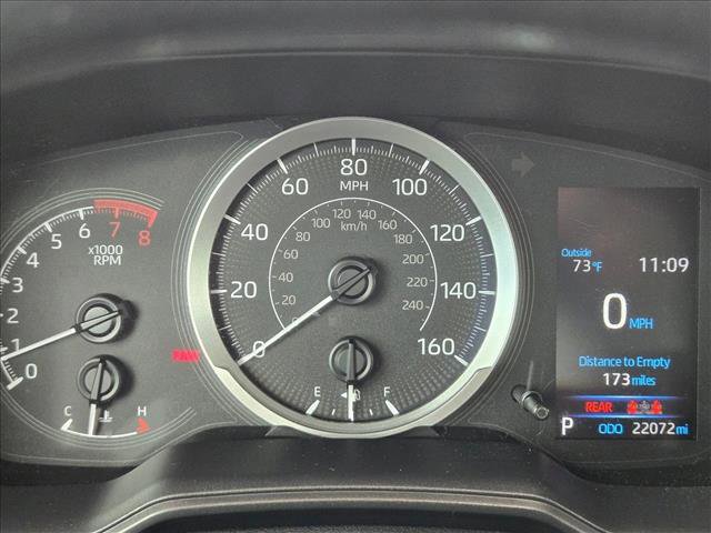 Used 2022 Toyota Corolla LE image 11