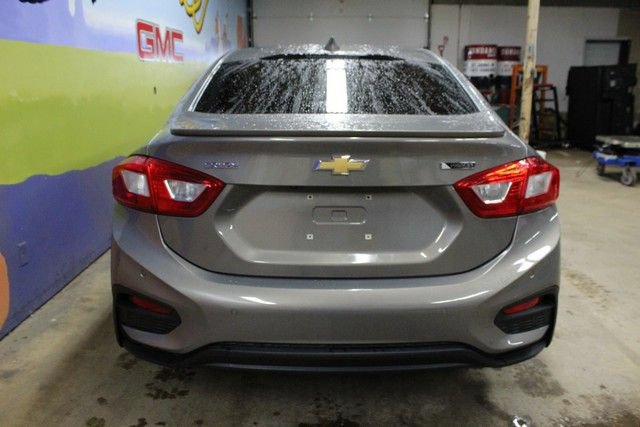Used 2017 Chevrolet Cruze Premier w/ Premier True North Edition FWD image 6
