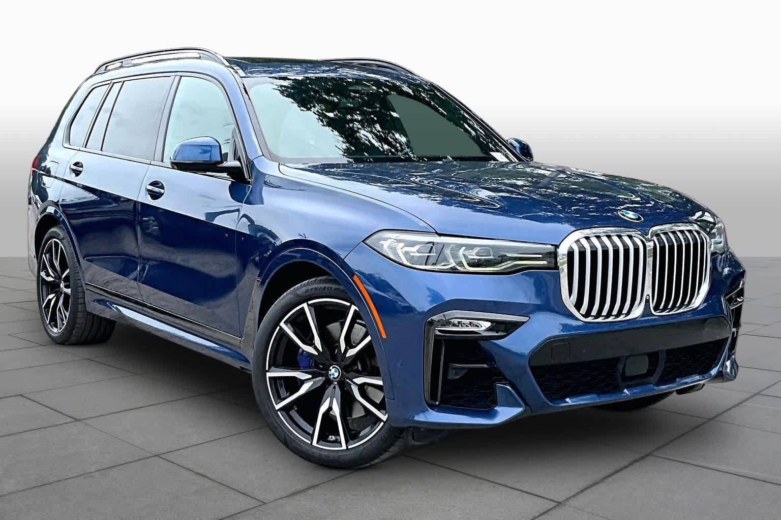 Used 2019 BMW X7 xDrive50i w/ M Sport Package AWD/4WD image 3