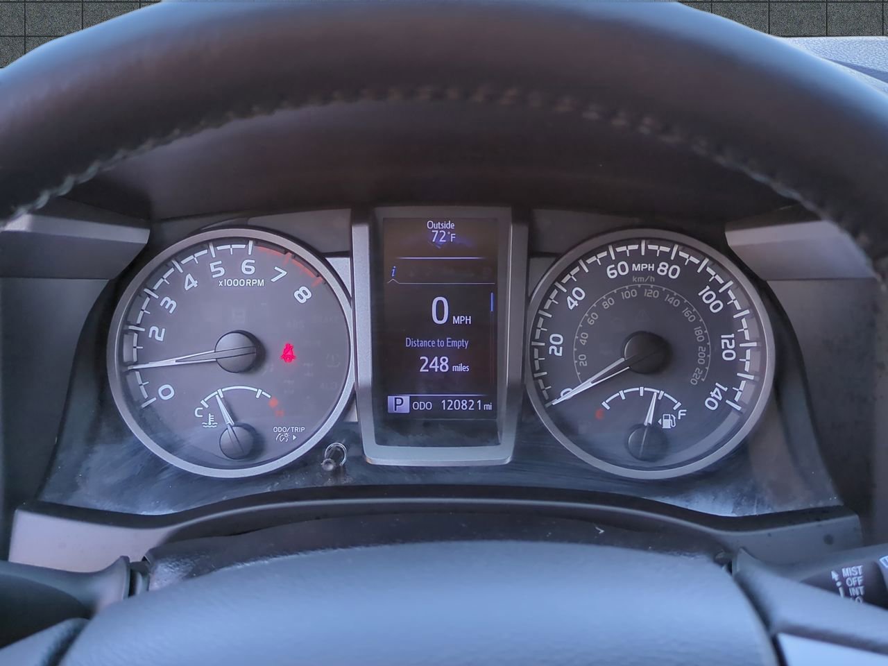 Used 2018 Toyota Tacoma TRD Sport image 26