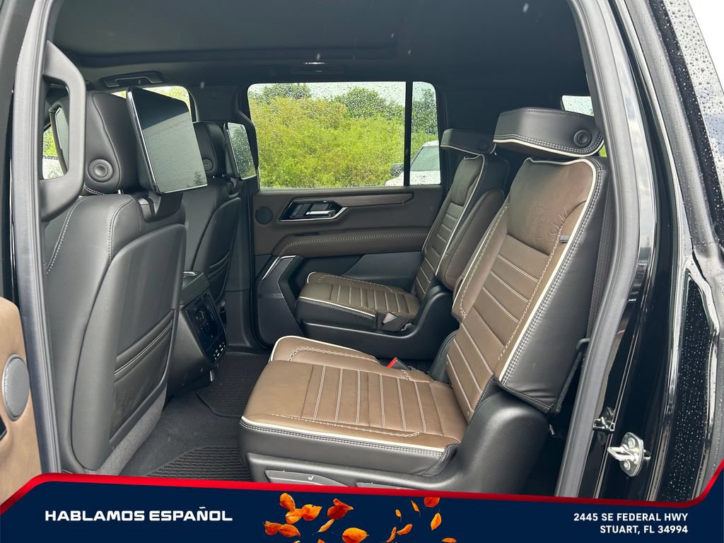 New 2026 GMC Yukon XL Denali Ultimate AWD/4WD image 12