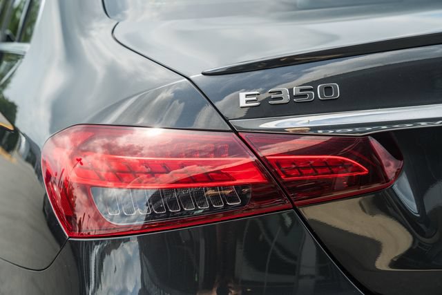 Certified 2022 Mercedes-Benz E 350 4MATIC Sedan image 7