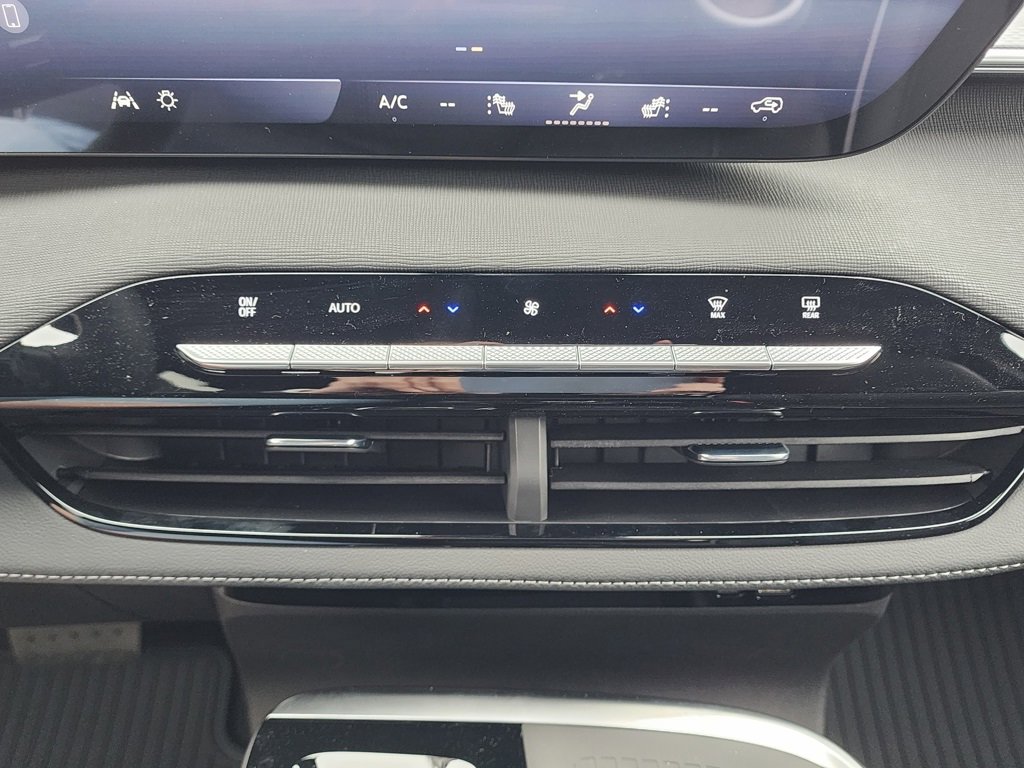 New 2026 Buick Enclave Sport Touring w/ Power Package image 31