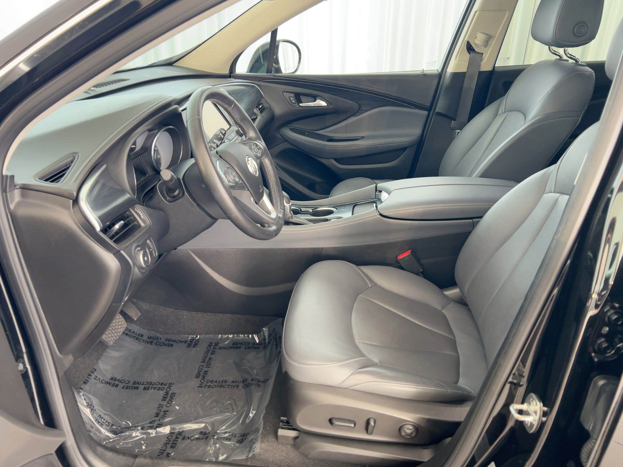 Used 2020 Buick Envision Essence w/ LPO, Cargo Package image 5