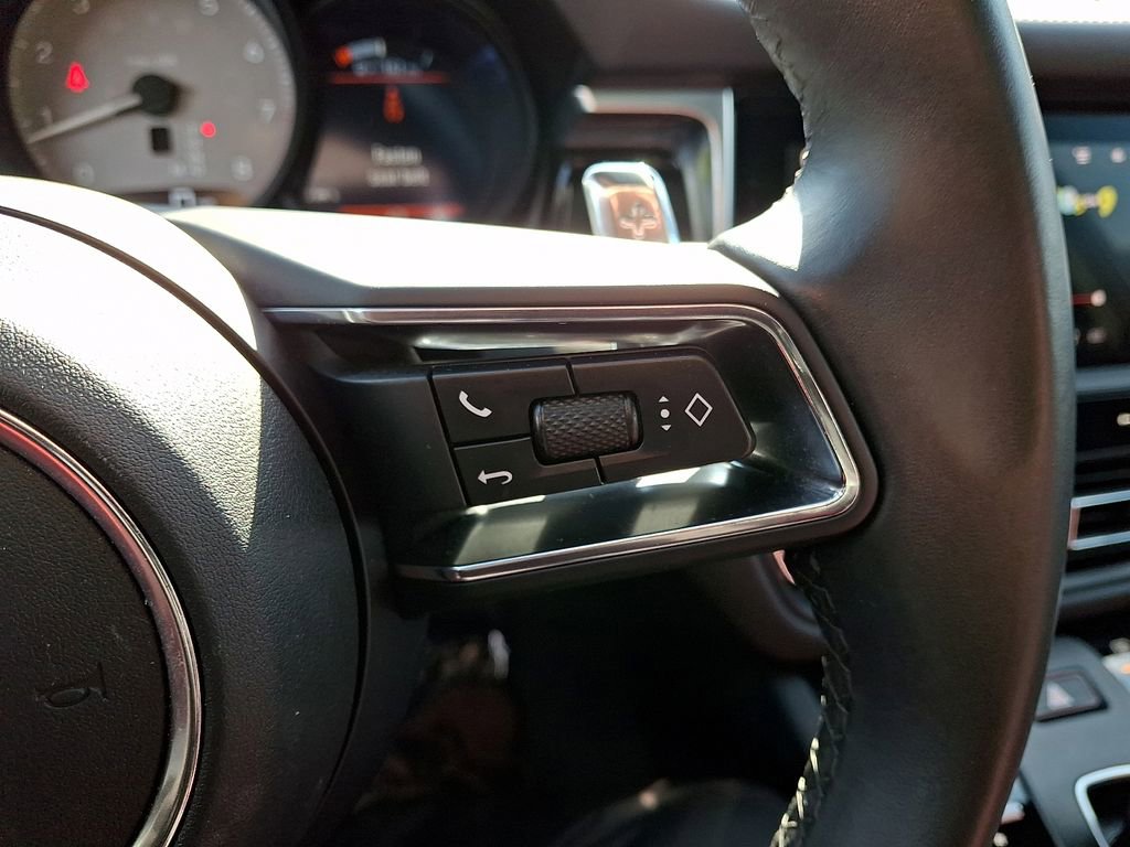 Used 2023 Porsche Macan S image 23