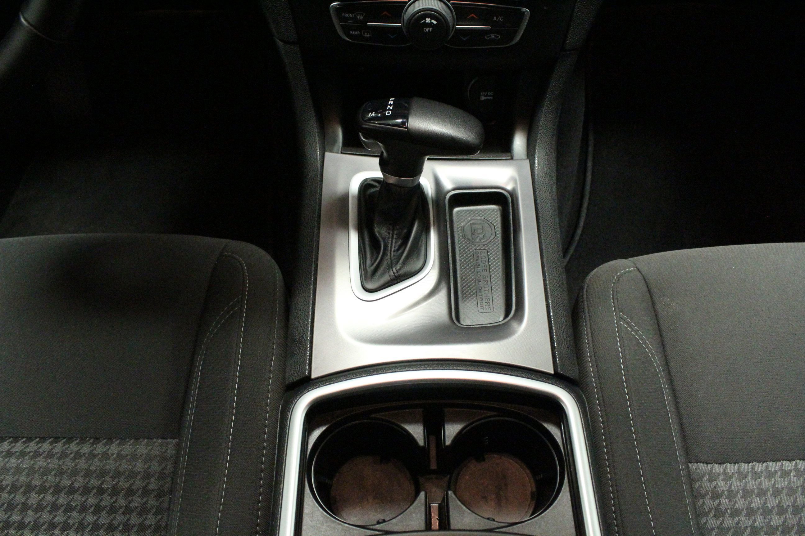 Used 2023 Dodge Charger SXT w/ Cold Weather Package RWD image 18