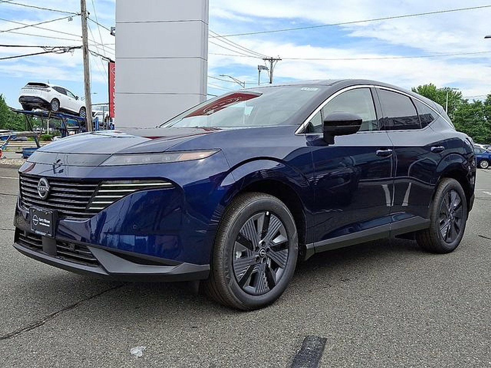 New 2025 Nissan Murano SL w/ Cargo Package AWD/4WD image 2