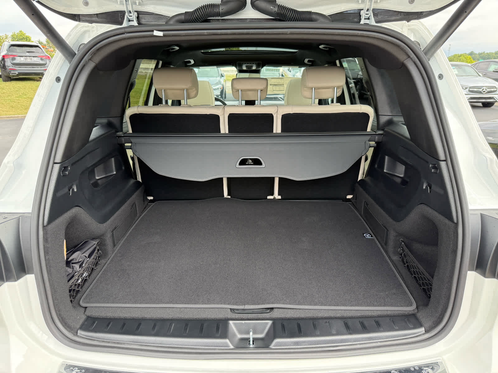 New 2026 Mercedes-Benz GLB 250 4MATIC image 33